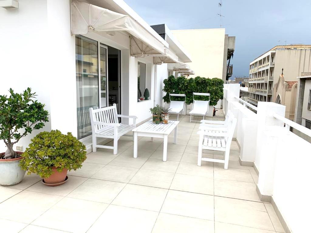 Siracusa Luxury Apartment Ρέτζιο ντι Καλάμπρια Εξωτερικό φωτογραφία